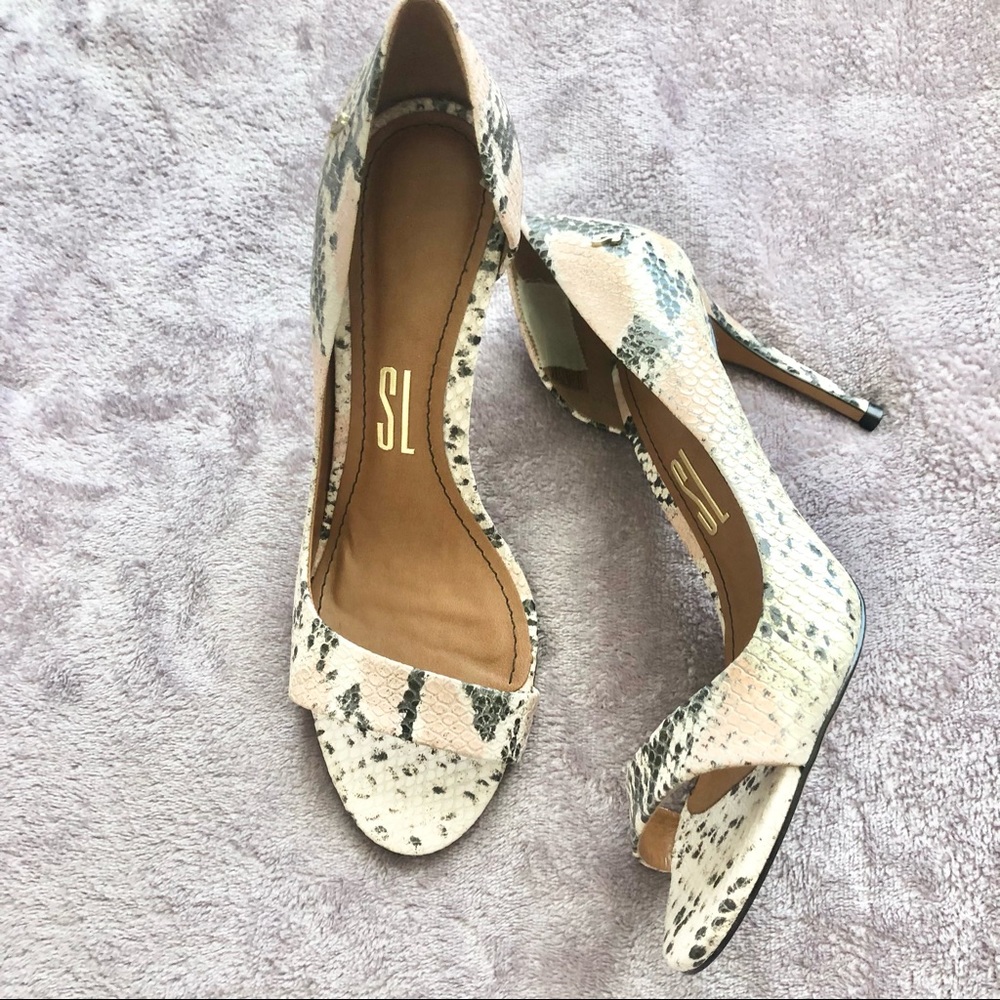 Santa Lolla Snakeskin Heels